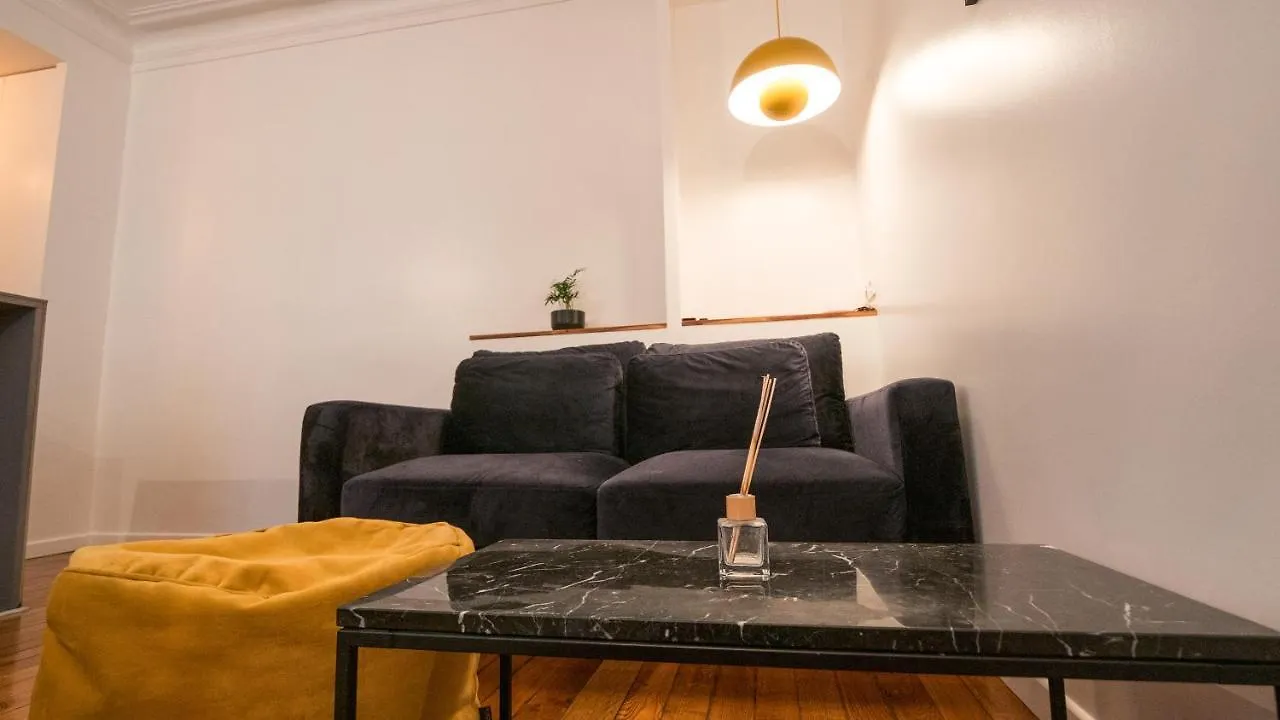 Appartement D Architecte Dans Le 11Eme Paris Apartment