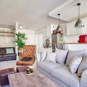  Apartment Luxurious Republique Pierre Leve Free Netflix